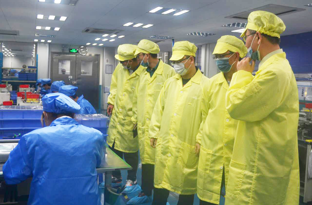 广东省质检院与国光电子展开穿戴锂电池标准研讨